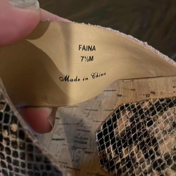 Donald Pliner Faina P7 Metallic Python Print Sandals - Picture 5 of 7